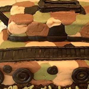 armytank-birthday-cake